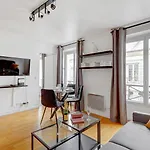 Bluestay 237 - Superbe Appartement A Paris